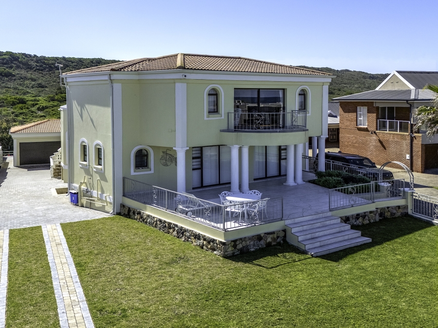 3 Bedroom Property for Sale in Myoli Beach Western Cape